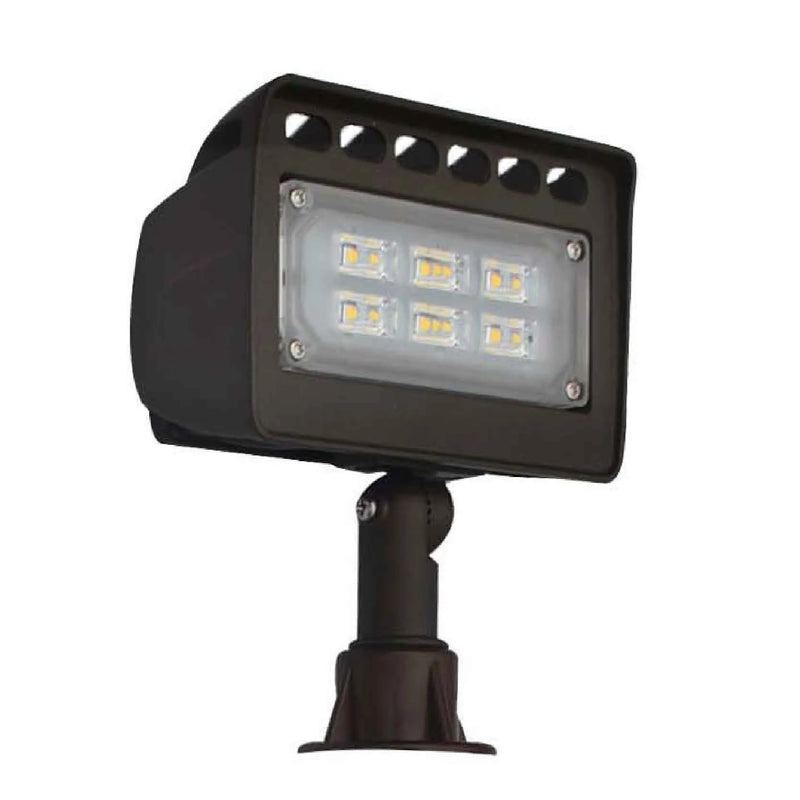 Integrated LED Wall Wash Landscape Flood Light, 6 Watt, 500 Lumen Max, 3000K or 5000K, 12V