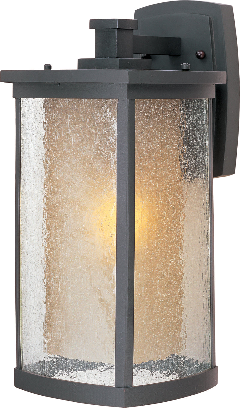 Bungalow 1-Light Wall Lantern